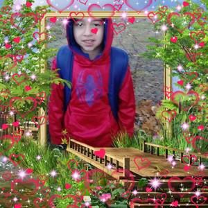 Meet your Posher, Elvia